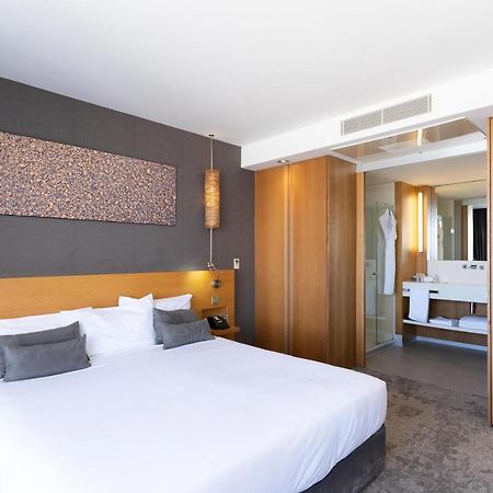 Chateau Royal Beach Resort & Spa, Noumea Buitenkant foto