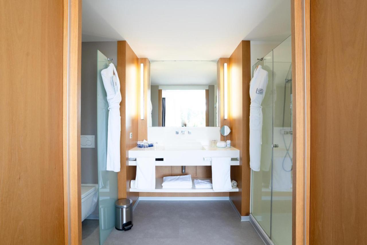 Chateau Royal Beach Resort & Spa, Noumea Buitenkant foto