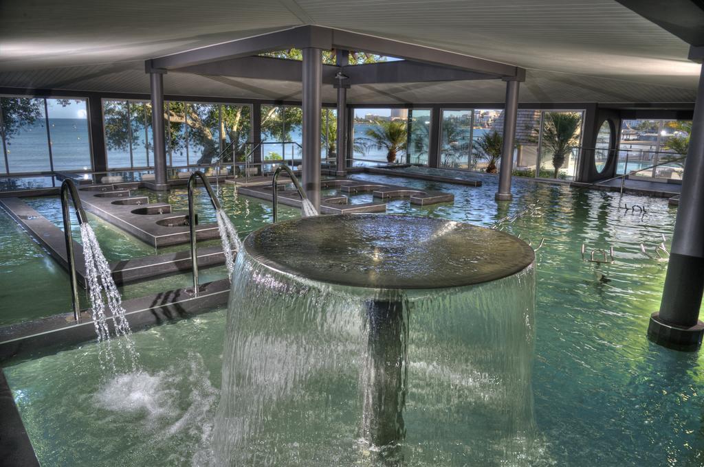 Chateau Royal Beach Resort & Spa, Noumea Buitenkant foto