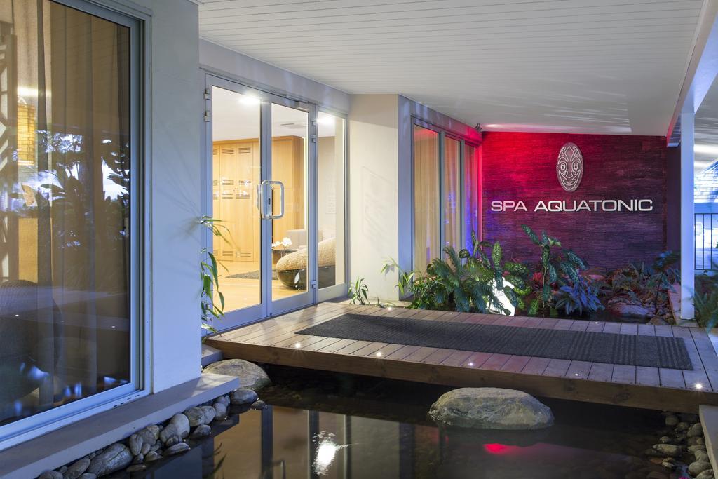 Chateau Royal Beach Resort & Spa, Noumea Buitenkant foto