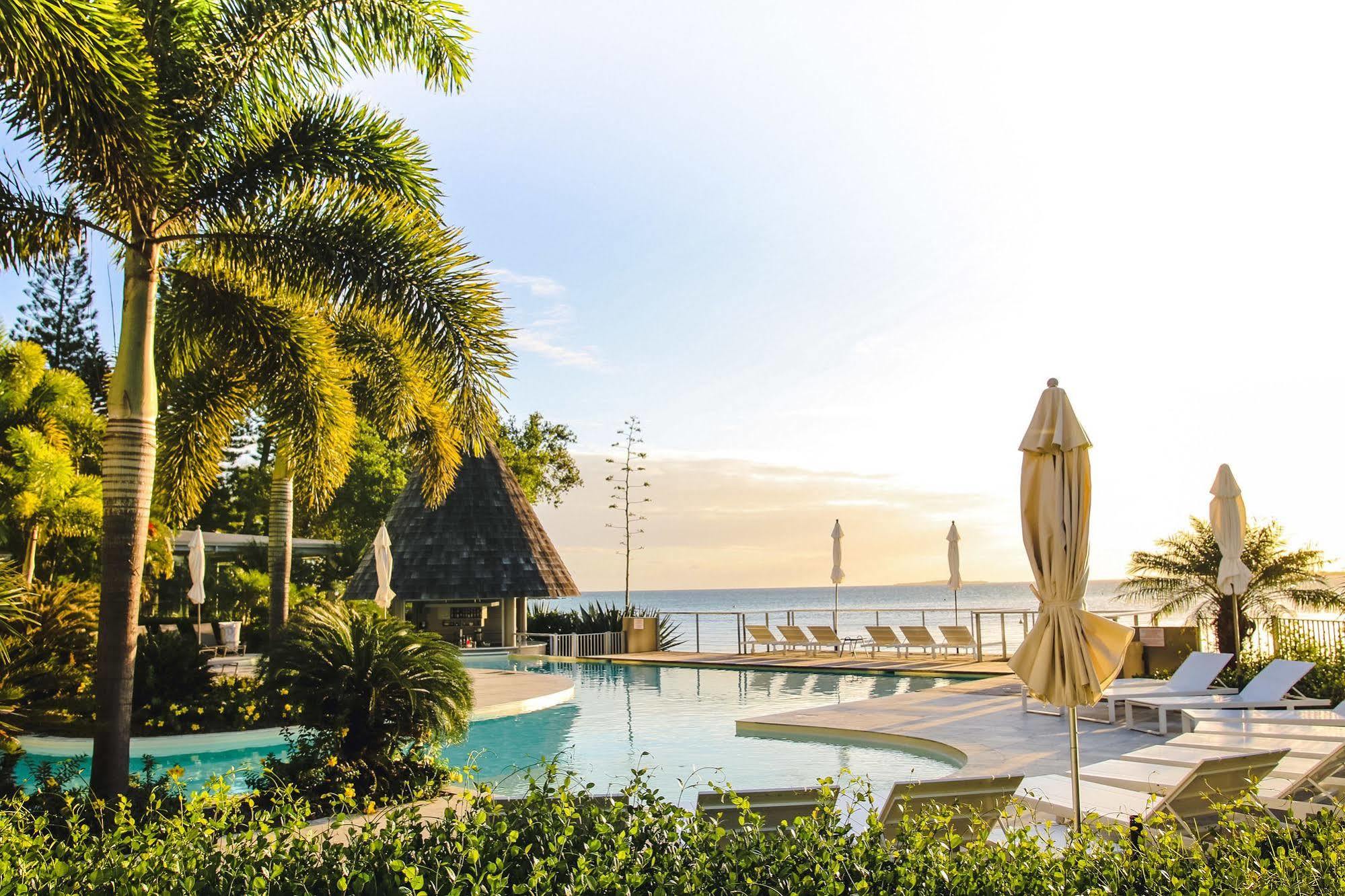 Chateau Royal Beach Resort & Spa, Noumea Buitenkant foto